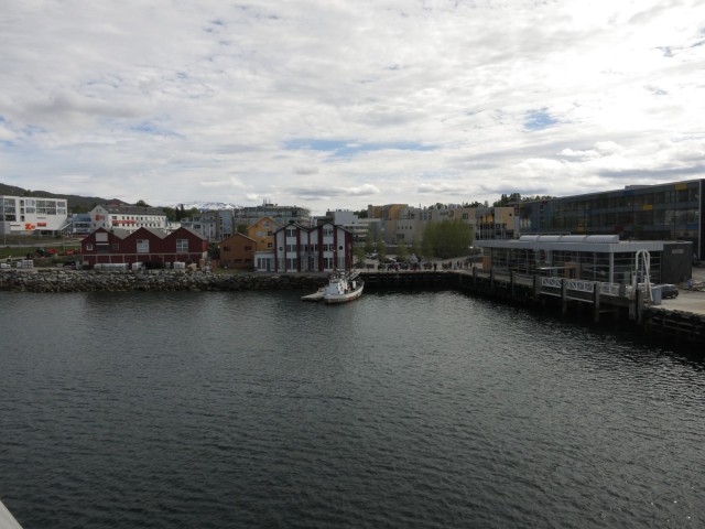 Hurtigruten_2015-06-21_11-08